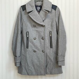 Vince Camuto Women's Sz XS Wool Blend Gray Double Breasted Coat Faux Leather